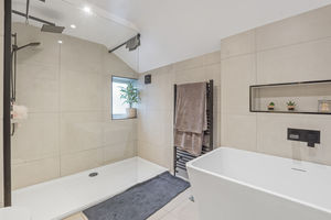 Photo 13- click for photo gallery